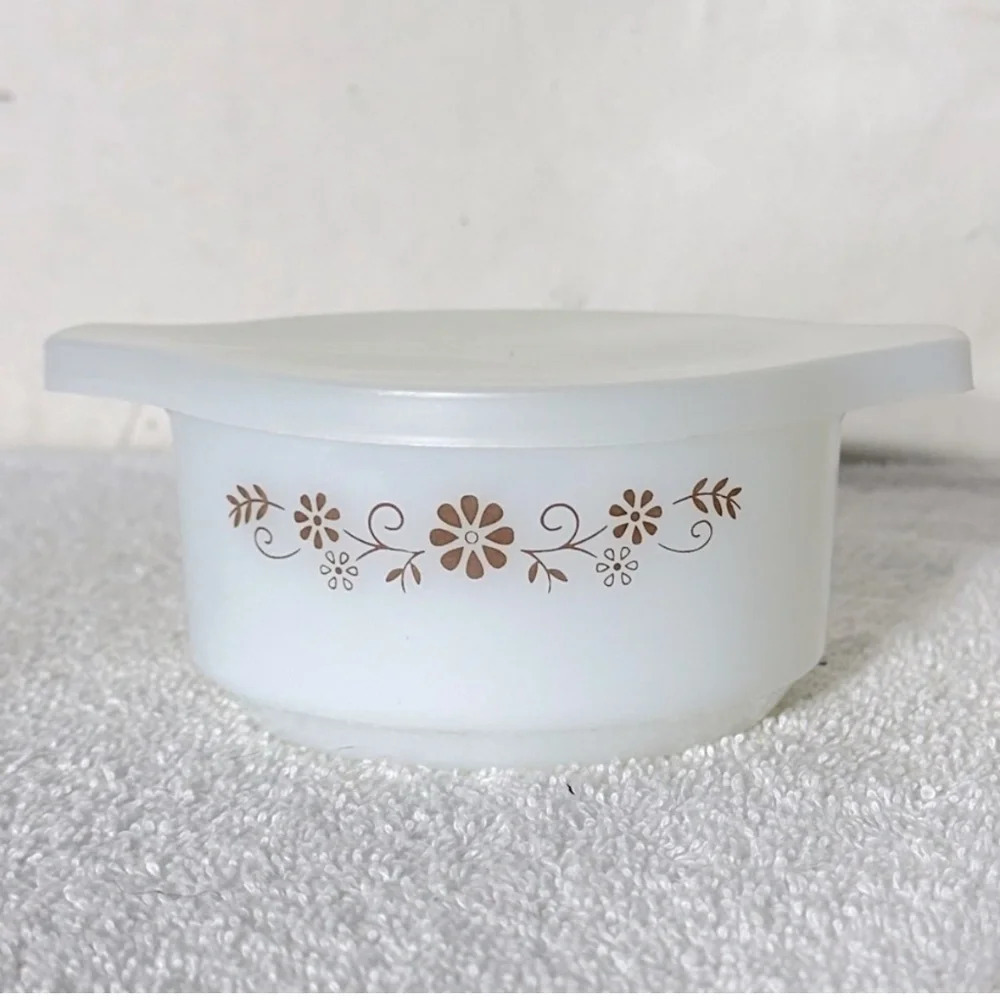 Vintage Dynaware Pyr-O-Rey Custard Cup Mini Casserole Dish  W Plastic Lid